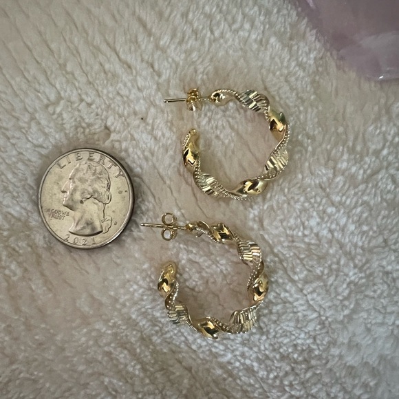 Italy Made Diamond Cut 14K Gold over Sterling Hoops - Picture 1 of 5